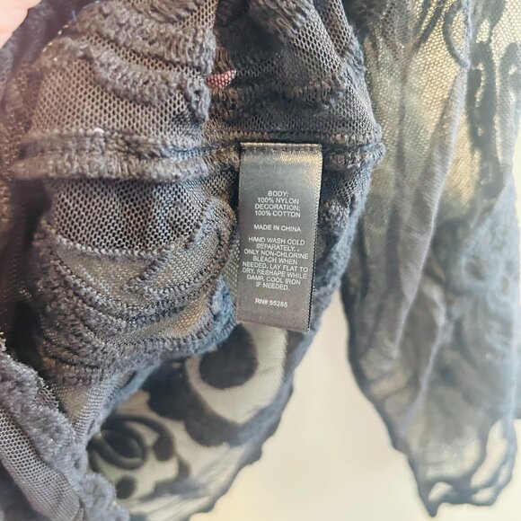 Express Embroidered Mesh Long Sleeve Blouse Womens Size XS Black Lace Sheer - Picture 8 of 10